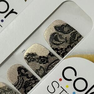 New Color Street “Lacey Business” Black Lace on Shimmery Gold Nail Strips